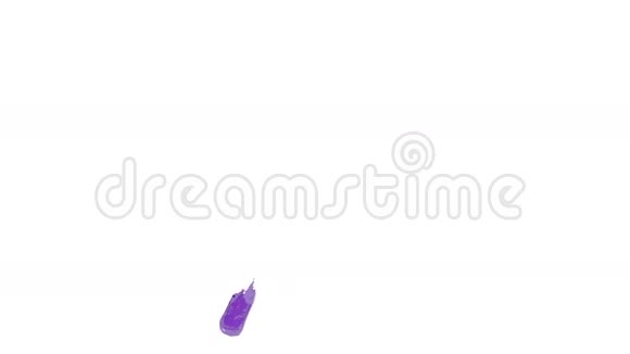 慢动作紫色溅在空中彩色水视频的预览图