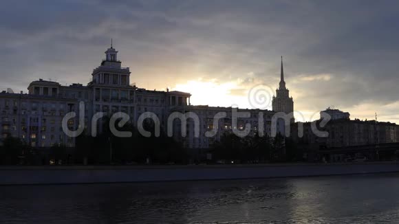 莫斯科河傍晚视频的预览图