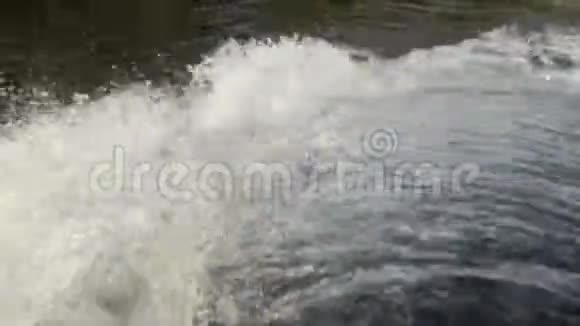 水喷淋水流流视频的预览图