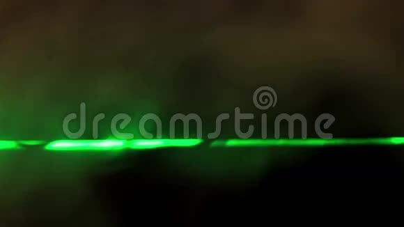 烟雾中的激光视频的预览图