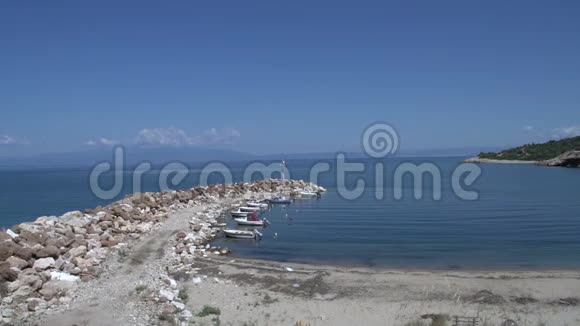 斯卡拉马里恩塔索斯希腊港口和海滩视频的预览图