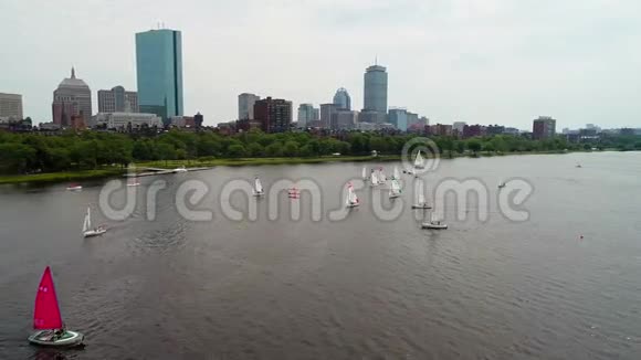 波士顿社区划船的股票视频视频的预览图