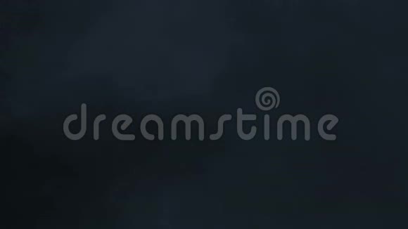夜间强雷暴云的抽象背景视频的预览图