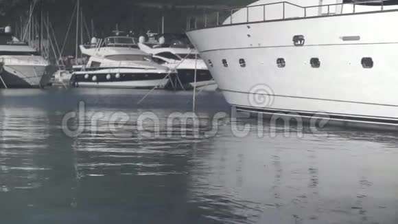 游艇俱乐部的美丽景色视频的预览图