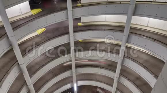 德国多层螺旋停车场视频的预览图