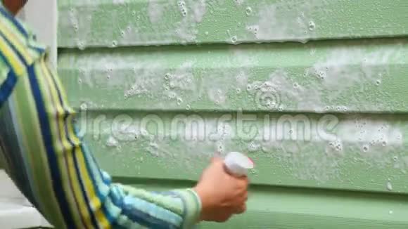 女洗屋墙视频的预览图