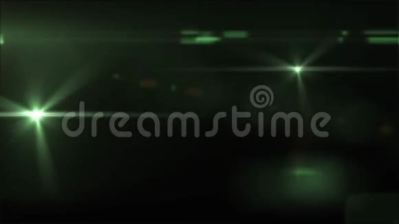 动画绿光从黑色背景上的摄像机闪光视频的预览图