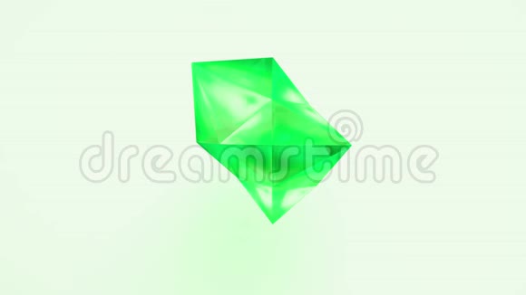 明亮的绿色闪亮的水晶在白色背景上任意变换优质动态动画视频的预览图