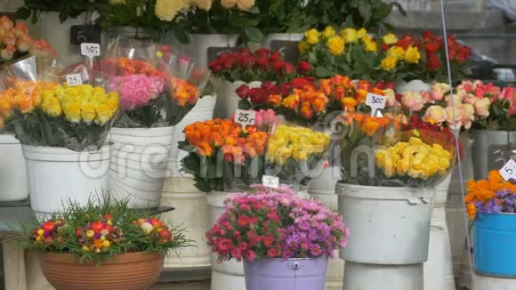 鲜花花束出售视频的预览图