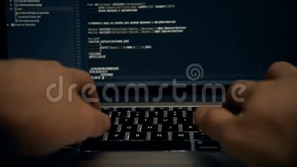 编码程序编程计算机编码员工作编写软件黑客开发人的概念股票图像视频的预览图