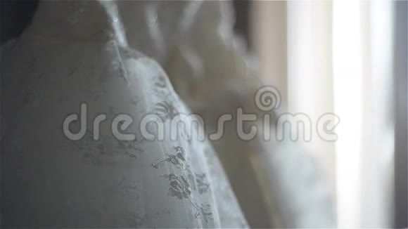 室内婚纱视频的预览图