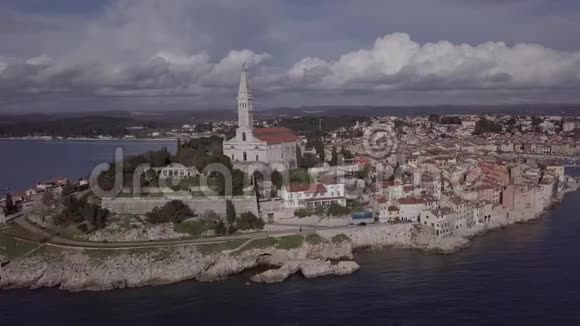 克罗地亚Rovinj的鸟瞰图未经修改的日志格式视频的预览图