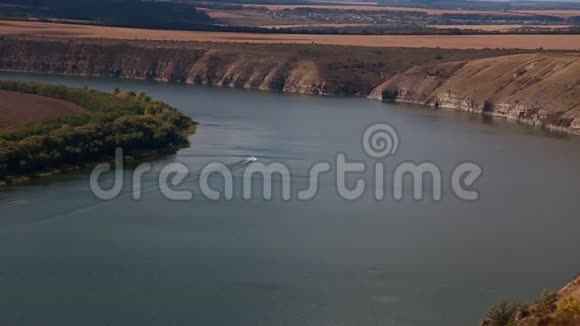 乌克兰德涅斯特河全景视频的预览图