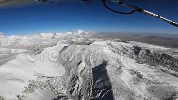 飞机飞过喜马拉雅山视频的预览图