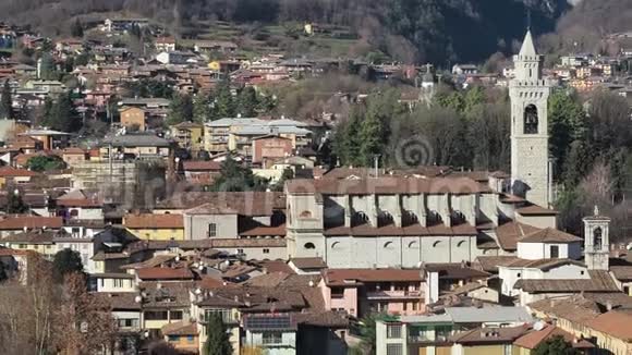 奥比诺贝加莫意大利圣朱利亚诺大教堂视频的预览图