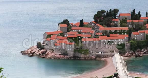 黑山BudvaSvetiStefan酒店岛视频的预览图