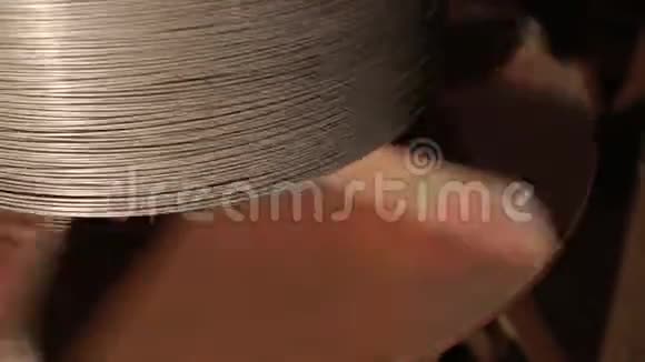 焊条用铜线的生产视频的预览图