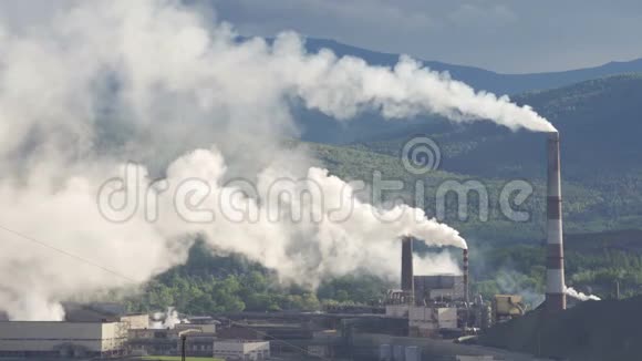 工业工厂的空气污染视频的预览图