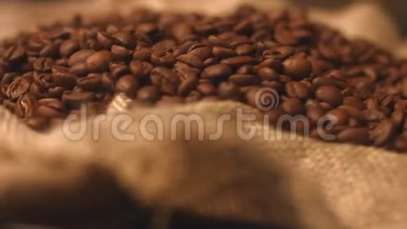 袋子里的咖啡豆视频的预览图