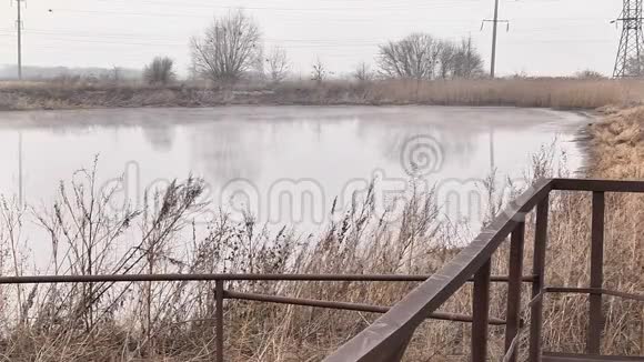湖水的蒸发视频的预览图