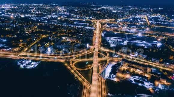 时光流逝城市大桥高架桥夜里加钻汽车道路交通钻射城镇运动视频的预览图