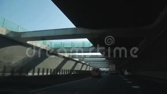 城市隧道的内部视频的预览图