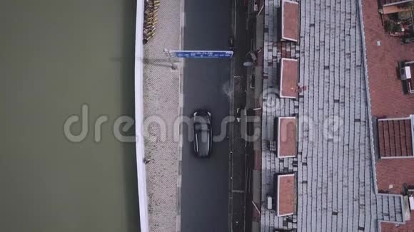 上海空中拍摄的河流塔码头码头视频的预览图
