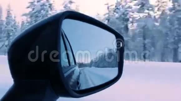 后景镜中空冬路视频的预览图