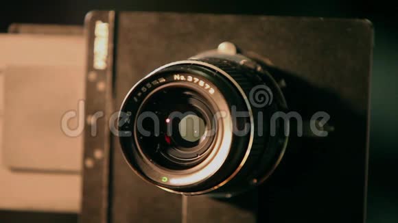 镜头复古相机介质格式视频的预览图