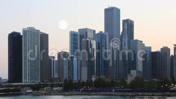 4K超高清满月超过芝加哥视频的预览图