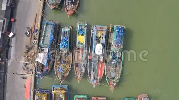 泰国旧渔船空中射击视频的预览图