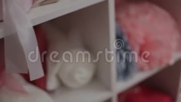 婚礼装饰的架子情人节视频的预览图