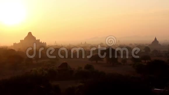 美丽的日出在巴根缅甸缅甸视频的预览图