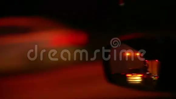 汽车镜面高速行驶视频的预览图