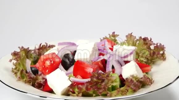 新鲜蔬菜希腊沙拉视频的预览图