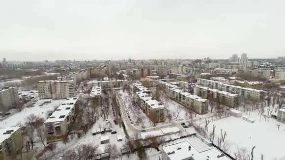 城市的空中射击冬天视频的预览图