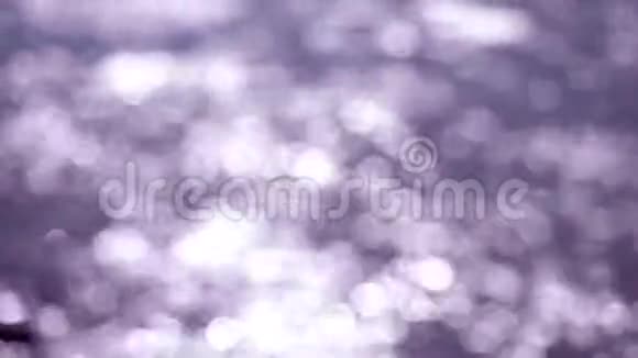 美丽的抽象紫色闪闪发光的灯光背景3840x2160视频的预览图