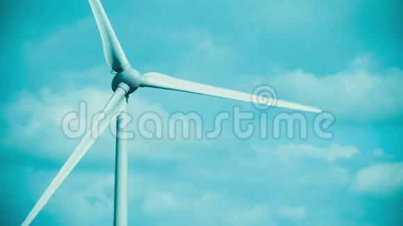 风力涡轮机风力涡轮机的直接射击提供清洁绿色电力视频的预览图