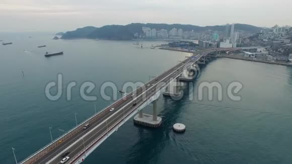 南航大业是亚洲釜山的一座梁桥视频的预览图