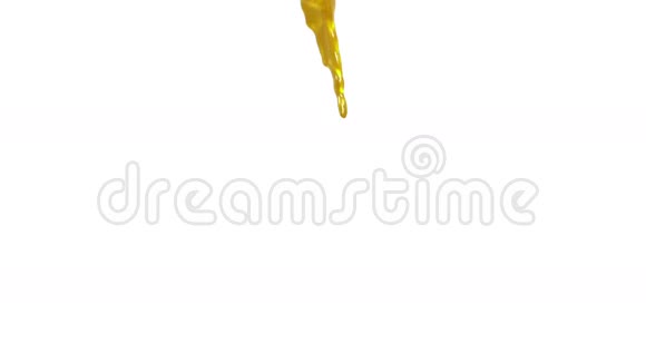 黄色的液体填满一个长方形的容器糖浆视频的预览图