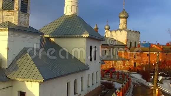 维珍圣诞修道院的空中景观视频的预览图