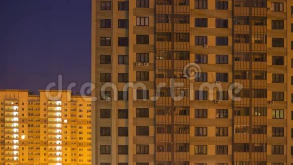 4典型的俄罗斯居民区夜以继日视频的预览图