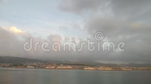 海沿海港口城市西班牙帕尔马德马洛卡视频的预览图