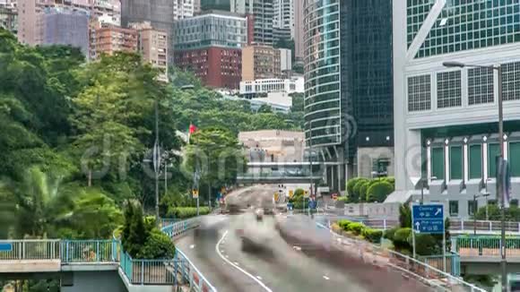 香港中区岸塔附近的香港交通时间视频的预览图