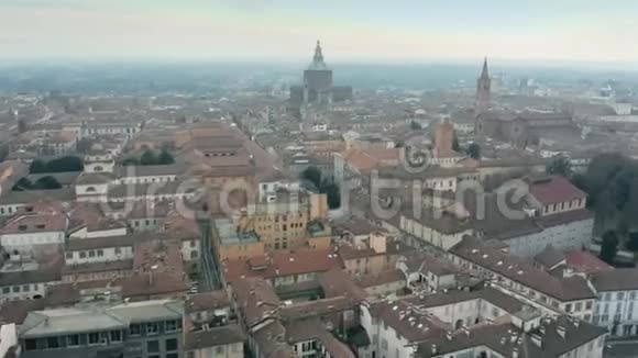 意大利帕维亚市的鸟瞰图视频的预览图