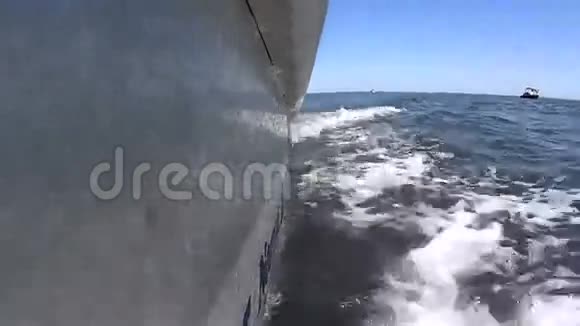 船在1级水域航行视频的预览图