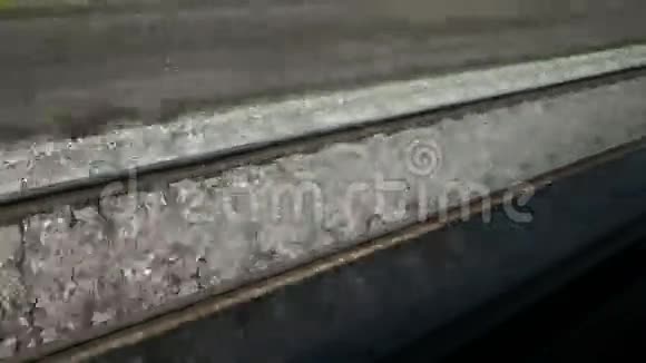 铁轨在运动视频的预览图