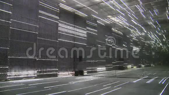 现代激光灯安装间视频的预览图