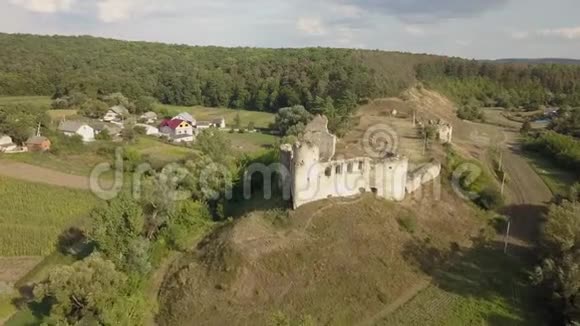 俯瞰西多罗夫古城堡视频的预览图