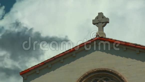教堂w延时云视频的预览图